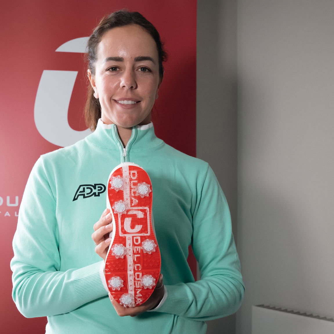 Georgia Hall signs with Duca del Cosma 